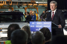 [Prime Minister Stephen Harper announces the renewal of the Automotive Innovation Fund (AIF) at the Ford Motor Company in Oakville, Ontario] 4 January 2013