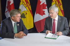 [Prime Minister Stephen Harper meets with New Brunswick Premier David Alward while in Edmundston, New Brunswick] 8 August 2014
