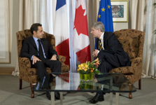 [French President Nicolas Sarkozy meets with Prime Minister Stephen Harper at the Citadelle in Québec City] 17 October 2008