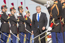 [Prime Minister Stephen Harper arrives in Normandy, France] 5 June 2014