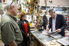 [Prime Minister Stephen Harper visits the Robertson Trading Post in La Ronge, Saskatchewan] 30 July 2014