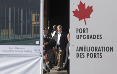 [Prime Minister Stephen Harper arrives for an announcement at the Port of Nanaimo Cruise Ship Terminal on Vancouver Island, British Columbia] 8 September 2010