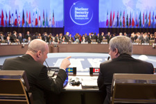 [Prime Minister Stephen Harper and Fredrik Reinfeldt, the Prime Minister of Sweden, wait for the start of a plenary session at the Nuclear Security Summit in Washington, DC] 13 April 2010
