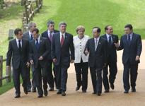 [Leaders of the G8 arrive for the official family photo at the G8 summit in Hokkaido, Japan] 7 July 2008