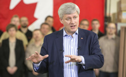[Prime Minister Stephen Harper announces that the Government is building on its record of strong support for job-creating small businesses by further reducing the federal small business tax rate at F.C. WoodWorks inc. in Winnipeg] 23 April 2015