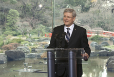 [Prime Minister Stephen Harper answers questions from media following the announcement of free trade negotiations with Japan in Tokyo] 25 March 2012