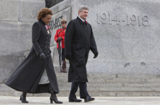 [Prime Minister Stephen Harper and the Governor General of Canada Michaëlle Jean walk around the National War Monument at the Battle of Vimy Ridge anniversary ceremony at the National War Monument in downtown Ottawa] 9 April 2010