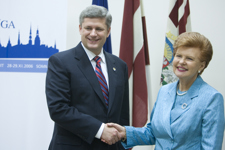[Canadian Prime Minister Stephen Harper meets with the president of Latvia, Vaira Vike-Freiberga, for a bilateral meeting at the NATO summit in Riga, Latvia] 29 November 2006