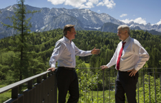[Prime Minister Stephen Harper meets with British Prime Minister David Cameron for a working luncheon in Schloss Elmau, Germany] 7 June 2015