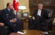 [Prime Minister Stephen Harper meets with NATO Supreme Allied Commander General Philip Breedlove in Ottawa] 5 May 2014