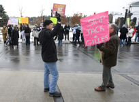[Supporters and protesters gather in front of the gates at Rideau Hall in Ottawa] 4 December 2008