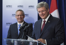 [Prime Minister Stephen Harper and Ed Fast, Minister of International Trade, hold a closing press conference at the APEC Summit in Russky Island, Russia] 9 September 2012
