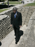 [Prime Minister Stephen Harper visits the Vimy Memorial in Vimy Ridge, France] 18 July 2006