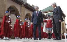 [Prime Minister Stephen Harper inspects an honour guard following a meeting with the King of Morocco, Mohammed VI, at the Royal Palace in Agadir, Morocco] 27 January 2011