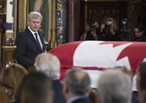 [Prime Minister Stephen Harper delivers a eulogy at the memorial service for the late Honourable Pierre Claude Nolin, Speaker of the Senate, at the Notre-Dame Basilica in Montréal, Quebec] 30 April 2015