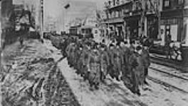 24th Battalion on one of its farewell marches through the streets of Montreal 1914-1919