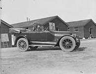 Brig.-Gen. H.F. MacDonald's car and chauffer 1914-1919
