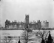 (Fire - Parliament Buildings - Ottawa, Ont.) February 4, 1916.