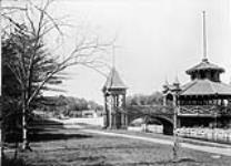 Driveway - Bridge at Central Park [ca. 1911].