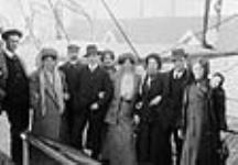 Scottish Immigrants arriving at Quebec [ca 1911].