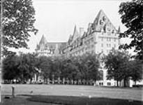 Chateau Laurier from Major's Hill Park 1912.