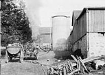 Cutting corn & filling silo, Thomas Dent's farm, Dundas Rd. October, 1913.