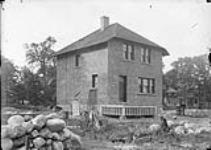 [House construction.] June 16, 1920.
