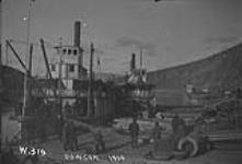 [Steamer "Yukoner"] Dawson ca.1900