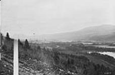 Columbia River Valley, looking South, B.C. 25-20-5. [near McMurdo B.C.] 1921