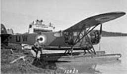Fairchild 71B aircraft G-CYUW of the R.C.A.F. with S.S. "D.A. Thomas", Fort Fitzgerald, Alta., 1931