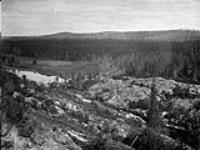 Canadian Pacific Railway Survey. On River Mississagi. Head of Canyon near Beacon Hill/Levés du Canadien Pacifique. Tête du canyon, près de Beacon Hill, au nord du lac Huron Sept. 1876