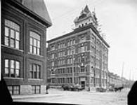 Garland Building, S.E. corner of Queen & O'Connor Streets, Ottawa, Ontario Nov., 1898