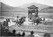 The start of the race, Kelowna, British Columbia 1909