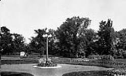 Scene in Major's Hill Park, Ottawa, Ont 1923 - 1924