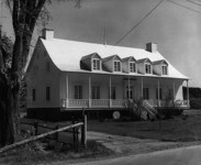 Vieille maison à St-André de Kamouraska ca. 1940-ca. 1957