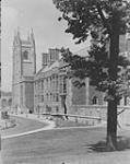 Hart House and Soldiers Tower, University of Toronto, Toronto, Ont 1929