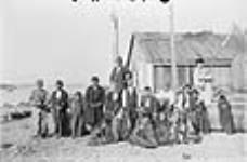 Group of Métis and Kwakiutl (Kwakwaka'wakw) First Nation people, Fort Rupert, British Columbia September 3, 1885.