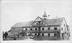Convent, [Fort] Providence [N.W.T.] [1927].