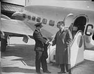 Sir Ernest McMillan arriving in Toronto to become conductor of the Toronto Symphony Orchestra 1926