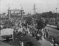 The Dufferin Gate, Canadian National Exhibition, Toronto, Ont 1935
