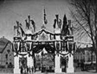Decorations at the Bank Street entrance to Parliament Hill for the Duke of Connaught's visit to Ottawa in 1911 1911