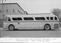 Gray Coach Lines G.M.C. Model P.D. 4104, 41 passenger interurban coach. [Toronto, Ont.] April 10, 1957 10 April 1957.