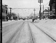 Snow conditions [Toronto, Ont.] Dec. 13, 1944