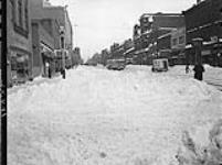 Snow conditions [Toronto Ont.] Dec. 13, 1944