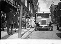 Toronto Transportation Commission Yellow Coach, ("z" type 70 - 79) [Toronto, Ont.] Sept. 8, 1926 8 Sept. 1926