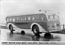 Gray Coach Lines Yellow coach #668, type 731. Dec. 18, 1939 18 December 1939.