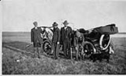 Duck shooting near Langdon, Alberta, Sept. 22, 1914 22 Sept. 1914