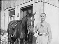 Colonel R.S. Timmis with "Lady Jane", Hillcrest Farm 11 Sept. 1943