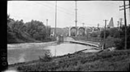 Scene of old canal and High Bridge, St. Catharines 29 May, 1914