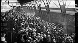 Volunteers for war in the R.G. [Royal Grenadiers] leaving Union Station 22 Aug. 1914
